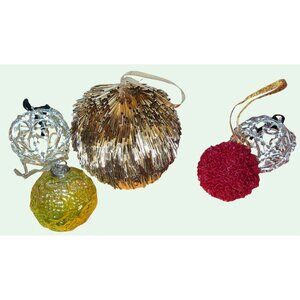 Vintage Glass & Metallic Christmas Ornaments Set Of 5 - Assorted Designs & Color